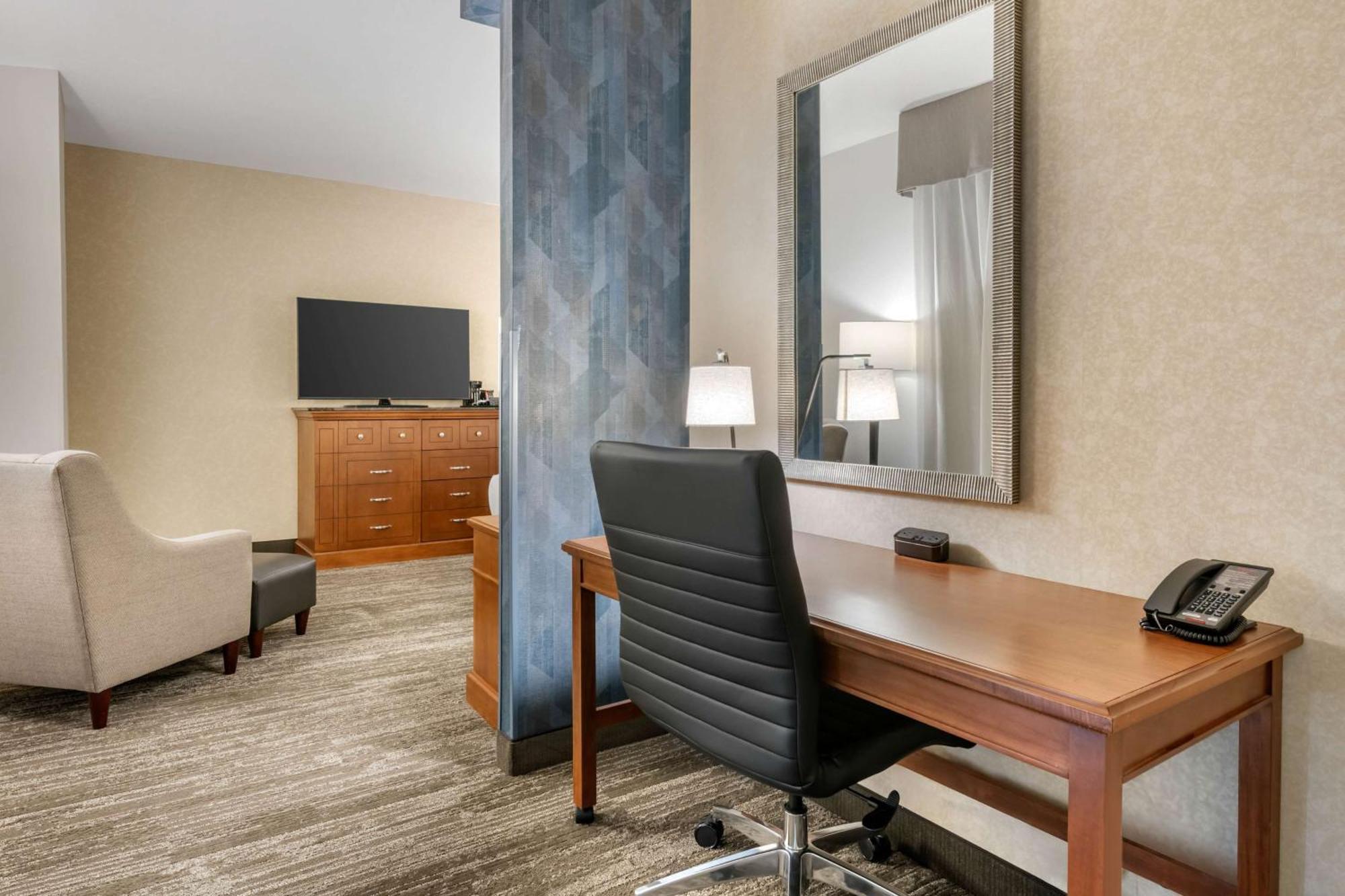 Drury Plaza Hotel Valdosta Kültér fotó
