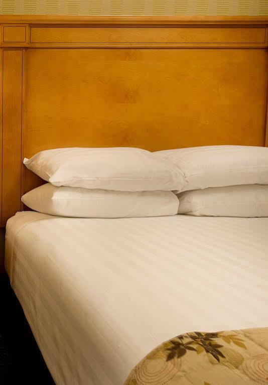 Drury Plaza Hotel Valdosta Kültér fotó